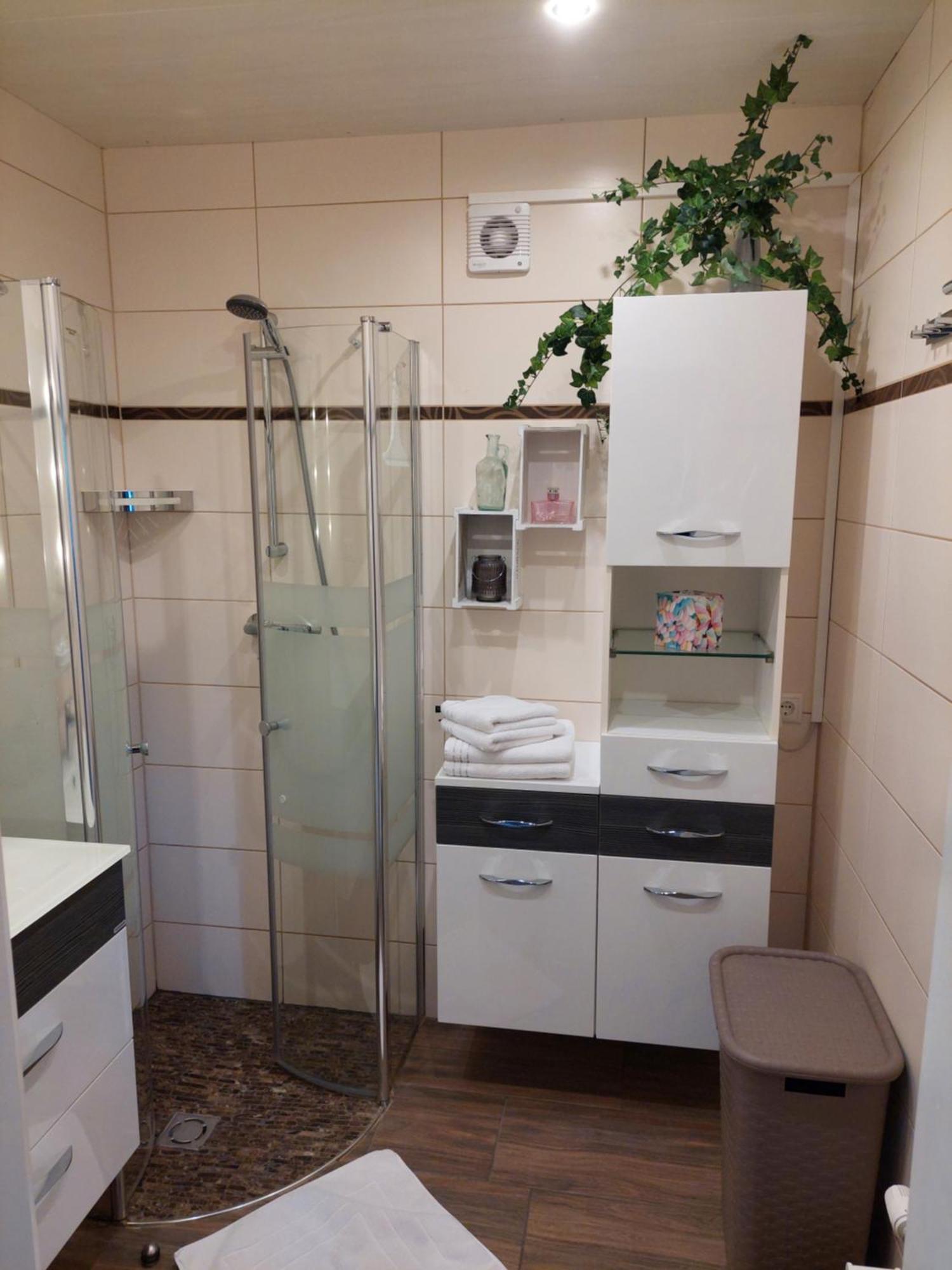 Wohnung Mit Charme In Pinsdorf Buitenkant foto