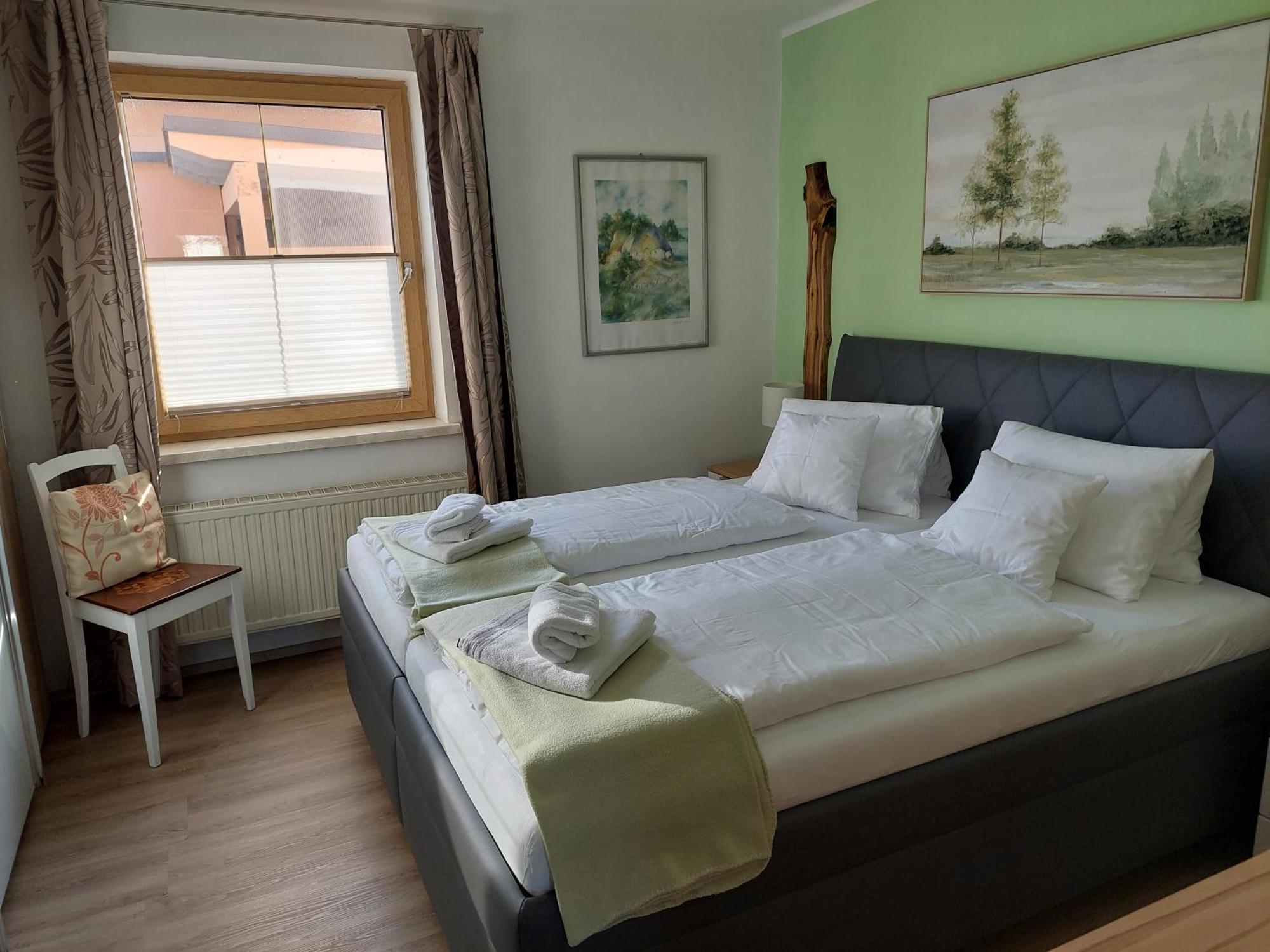 Wohnung Mit Charme In Pinsdorf Buitenkant foto